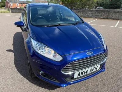 Used Ford Fiesta Zetec 82 HP (60 kW) 2014 Blue Hatchback