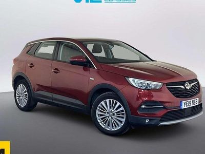Used Vauxhall Grandland X S 131 HP (96 kW) 2019 Red SUV