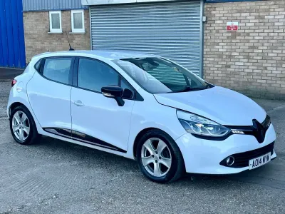 Usado Renault Clio IV Dynamique 2014 Blanco Utilitario