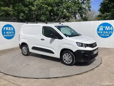 Used Peugeot Partner 110 HP (80 kW) 2020 White MPV