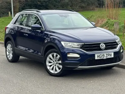 Begagnad VW T-Roc SE 115 HK (84 kW) 2019 Blå SUV