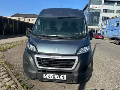 Used Peugeot Boxer 140 HP (102 kW) 2020 Grey Van