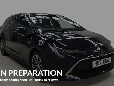 Used Toyota Corolla 122 HP (89 kW) 2021 Blue Estate
