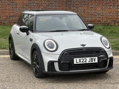 Używany Mini Cooper Hatch 134 KM (98 kW) 2022 Srebrny Hatchback