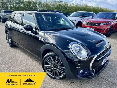 Used Mini Cooper Clubman 190 HP (139 kW) 2016 Black Estate