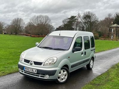 Grey Used 2004 Renault Kangoo Expression MPV | £2,495 (Super price)