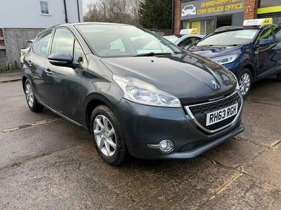 Grey Used 2015 Peugeot 208 Active Hatchback | £3,295 (Fair price)