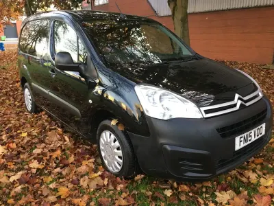 Used Citroën Berlingo 75 HP (55 kW) 2015 Black MPV