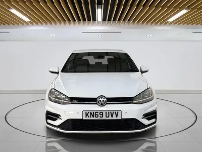 Used VW Golf VII R-line 150 HP (110 kW) 2019 White Hatchback