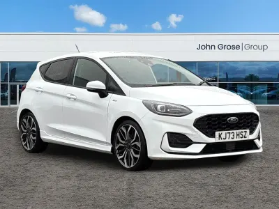 Begagnad Ford Fiesta ST-Line X 2024 Vit Halvkombi