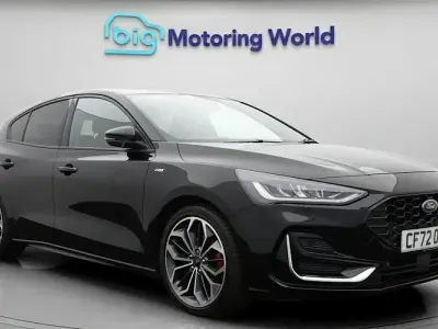 Used Ford Focus ST-Line 120 HP (88 kW) 2022 Black Hatchback