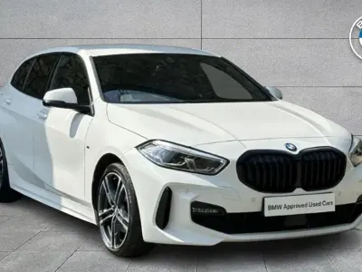 Used BMW 118 M Sport 136 HP (100 kW) 2022 White Hatchback