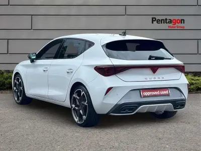 Used Cupra Leon 150 HP (110 kW) 2025 White Hatchback