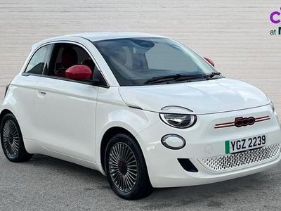 White Used 2022 Fiat 500e Red | £12,203 (Fair price)