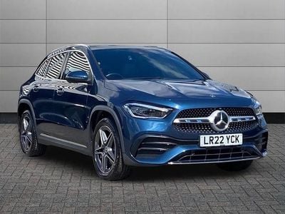 Usado Mercedes GLA250 Premium Plus 218 HP (160 kW) 2022 Azul SUV