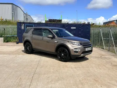 Used Land Rover Discovery Sport HSE Luxury 180 HP (132 kW) 2015 Brown SUV