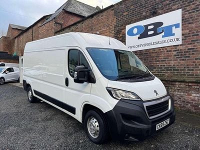 White Used 2019 Peugeot Boxer Van | £8,995 (Fair price)