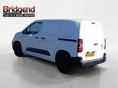Usado Peugeot Partner 131 HP (96 kW) 2019 Branco Monovolume