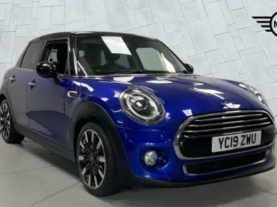 Used Mini Cooper Exclusive 134 HP (98 kW) 2019 Blue Hatchback
