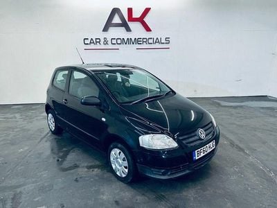 Used VW Fox 75 HP (55 kW) 2010 Black Hatchback