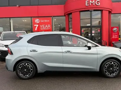 Nouă MG MG4 EV 117 kW (160 CP) 2026 Hatchback
