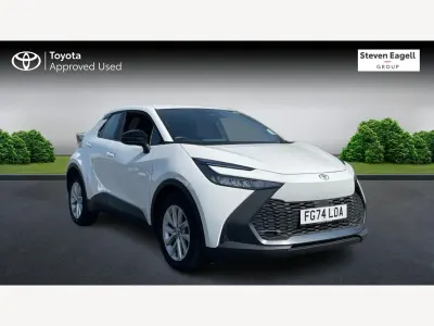 Używany Toyota C-HR 140 KM (102 kW) 2024 Biały SUV