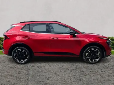 Used Kia Sportage GT-Line 136 HP (100 kW) 2025 Red SUV