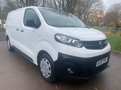 White Used 2020 Vauxhall Vivaro Edition MPV | £5,935 (Fair price)