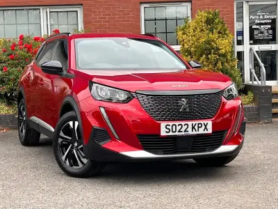 Used Peugeot 2008 Allure Premium 100 HP (73 kW) 2022 Red SUV