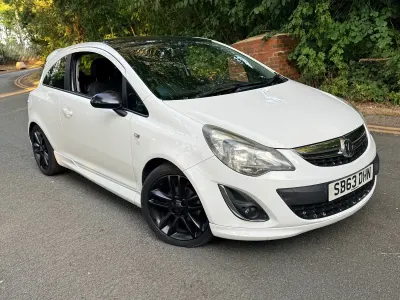 Used Vauxhall Corsa Edition 2013 White Hatchback