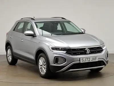 Used VW T-Roc Life 110 HP (80 kW) 2022 Silver SUV