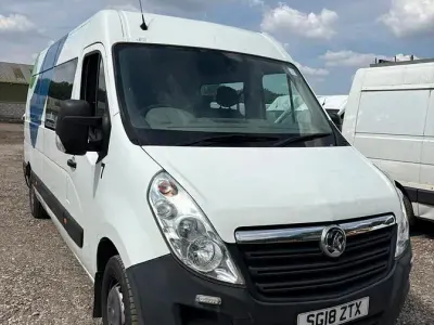 Used Vauxhall Movano 130 HP (95 kW) 2018 White MPV