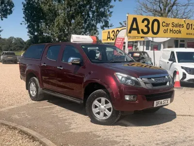 Used Isuzu D-Max 2014 Red Pickup