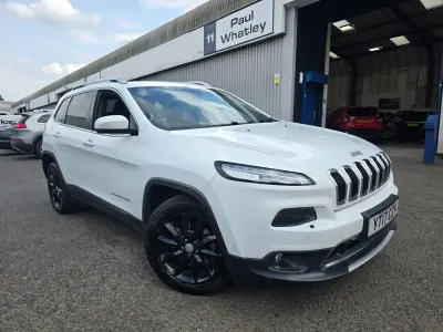 Usado Jeep Cherokee Limited 140 CV (102 kW) 2017 Blanco SUV