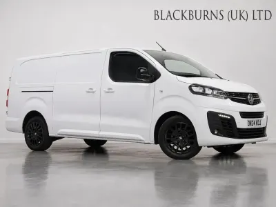 Used Vauxhall Vivaro S 100 HP (73 kW) 2024 White MPV