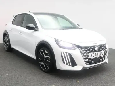 Second-hand Peugeot 208 GT 99 CP (72 kW) 2025 Alb Hatchback