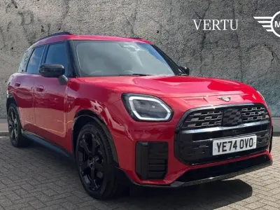Used Mini Countryman Sport 218 HP (160 kW) 2024 Red SUV
