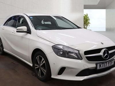 Used Mercedes A160 Executive 102 HP (75 kW) 2017 White Hatchback