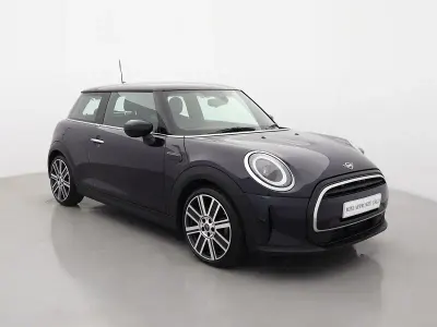 Used Mini Cooper Exclusive 134 HP (98 kW) 2023 Blue/black Hatchback