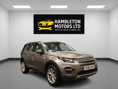 Second-hand Land Rover Discovery Sport HSE 180 CP (132 kW) 2016 Maro SUV