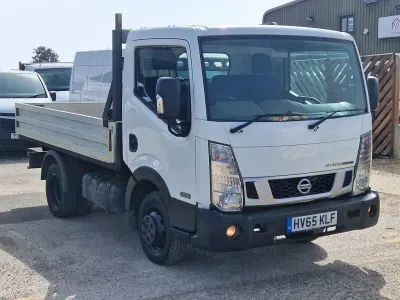 Used Nissan Cabstar 136 HP (100 kW) 2015 White Pickup