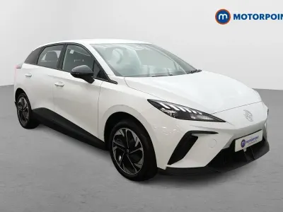 Used MG MG4 EV SE 319 kW (435 HP) 2025 White Hatchback