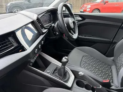 Begagnad Audi A1 Sport 94 HK (69 kW) 2024 Vit SUV