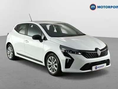 Used Renault Clio Evolution 90 HP (66 kW) 2024 White Hatchback