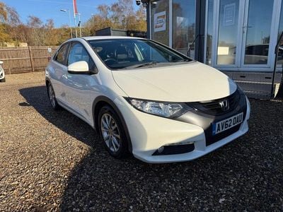 White Used 2012 Honda Civic EX Hatchback | £7,290 (Fair price)
