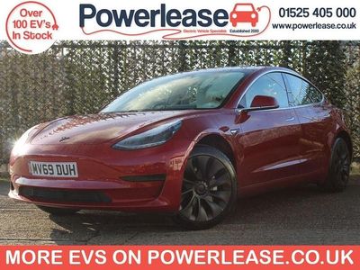 Used Tesla Model 3 Standard Range Plus 239 kW (325 HP) 2019 Red Sedan