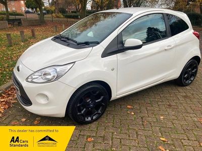 White Used 2015 Ford Ka Zetec Hatchback | £3,595 (Fair price)