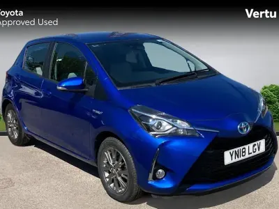 Używany Toyota Yaris Hybrid 101 KM (74 kW) 2020 Hatchback