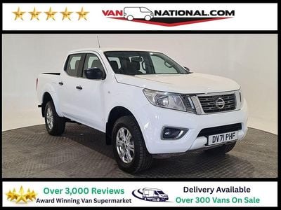 Używany Nissan Navara Acenta 163 KM (119 kW) 2021 Biały Pickup