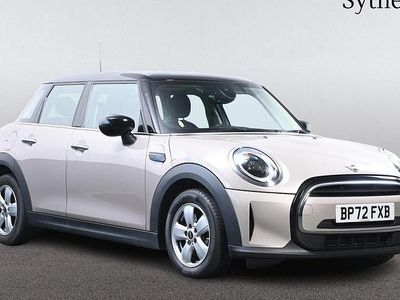 Begagnad Mini Cooper Classic 134 HK (98 kW) 2023 Grå Halvkombi